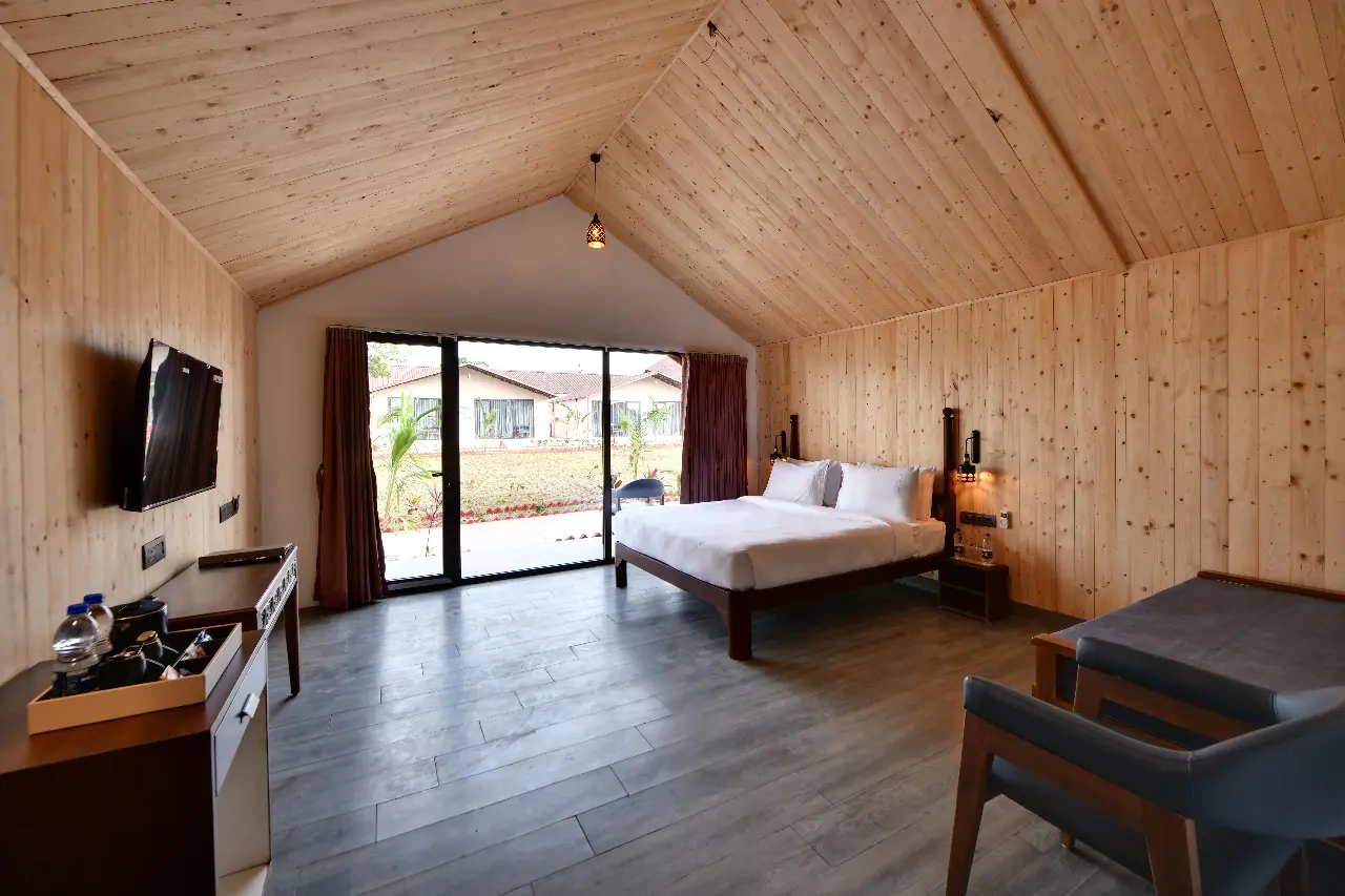<span   style="color:#ffffff;">Soil to Soul Resort Online Booking</span>